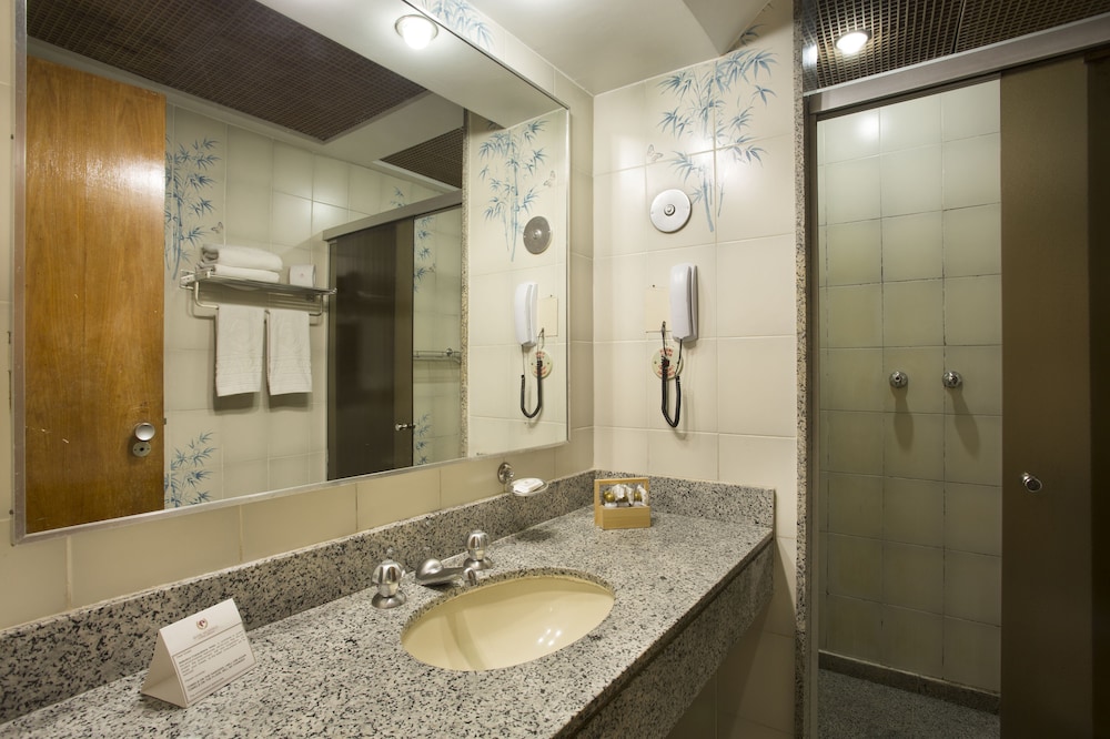 Hotel Atlantico Copacabana 63/70