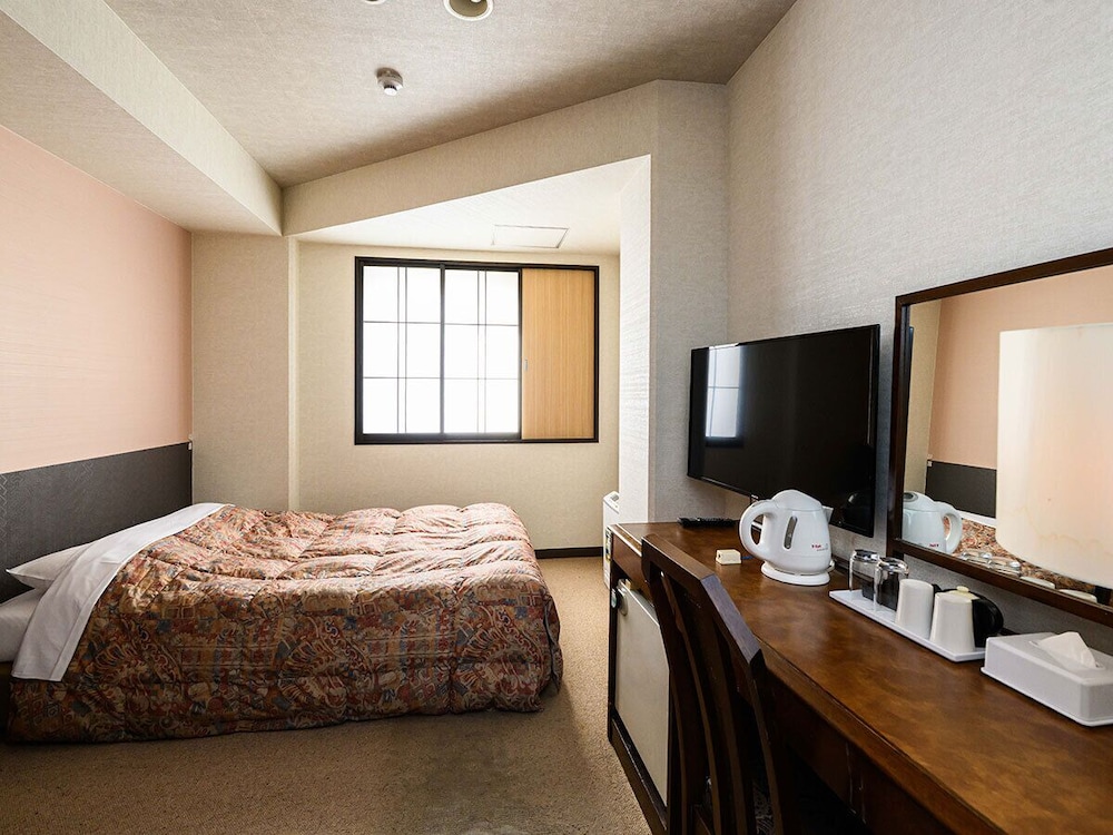 Economy, Double Bed
