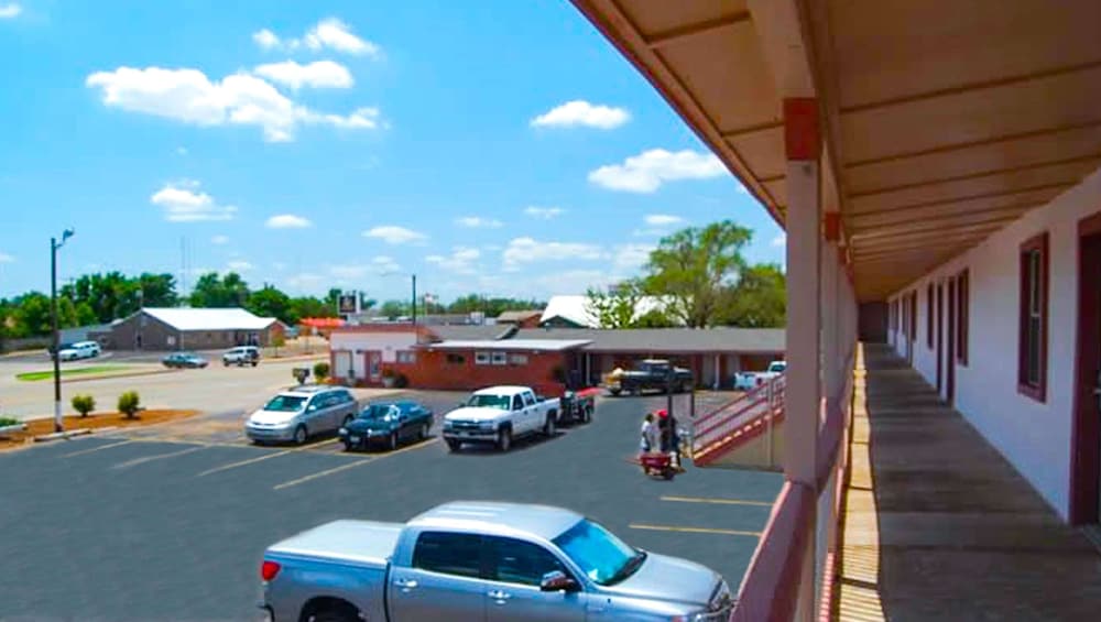 American Inn And Suites Childress 3/30