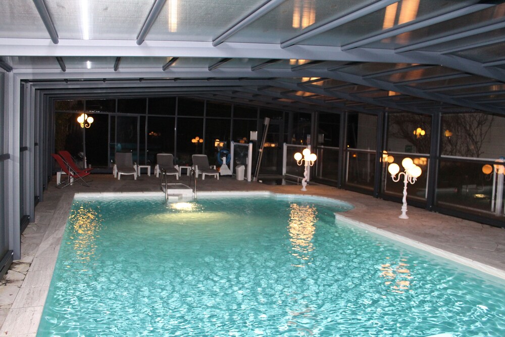 Armoric Hotel 54/57