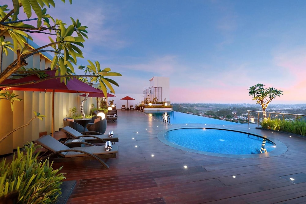 Hotel Ciputra Cibubur managed by Swiss-Belhotel International 3/75