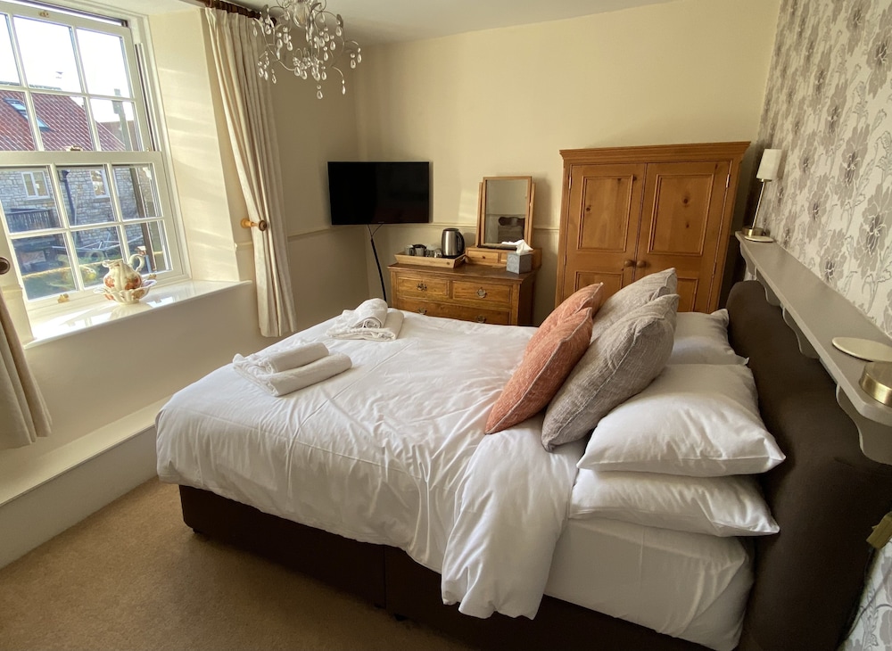 Plumpton Court 16/57