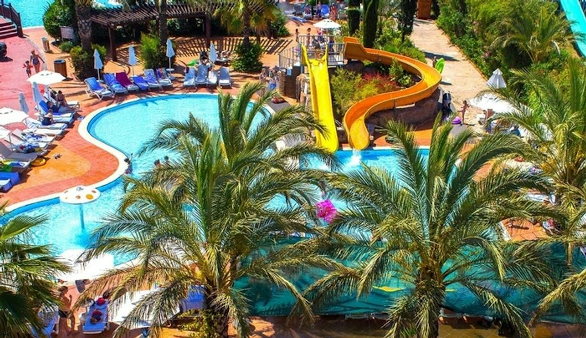 Liberty Hotels Lara 32/50