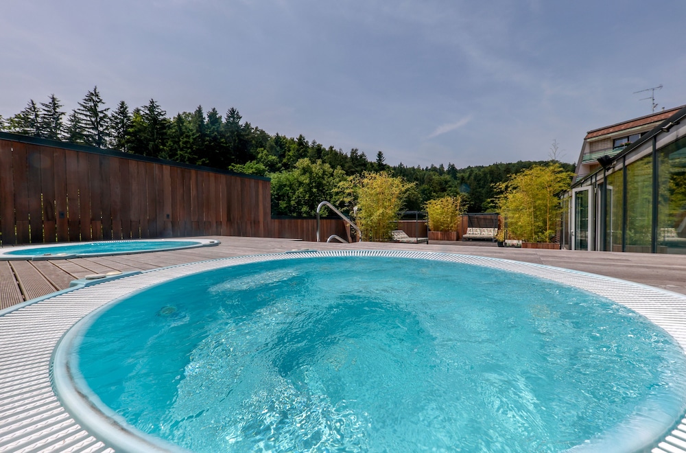 Boutique Hotel Dobrna 41/55