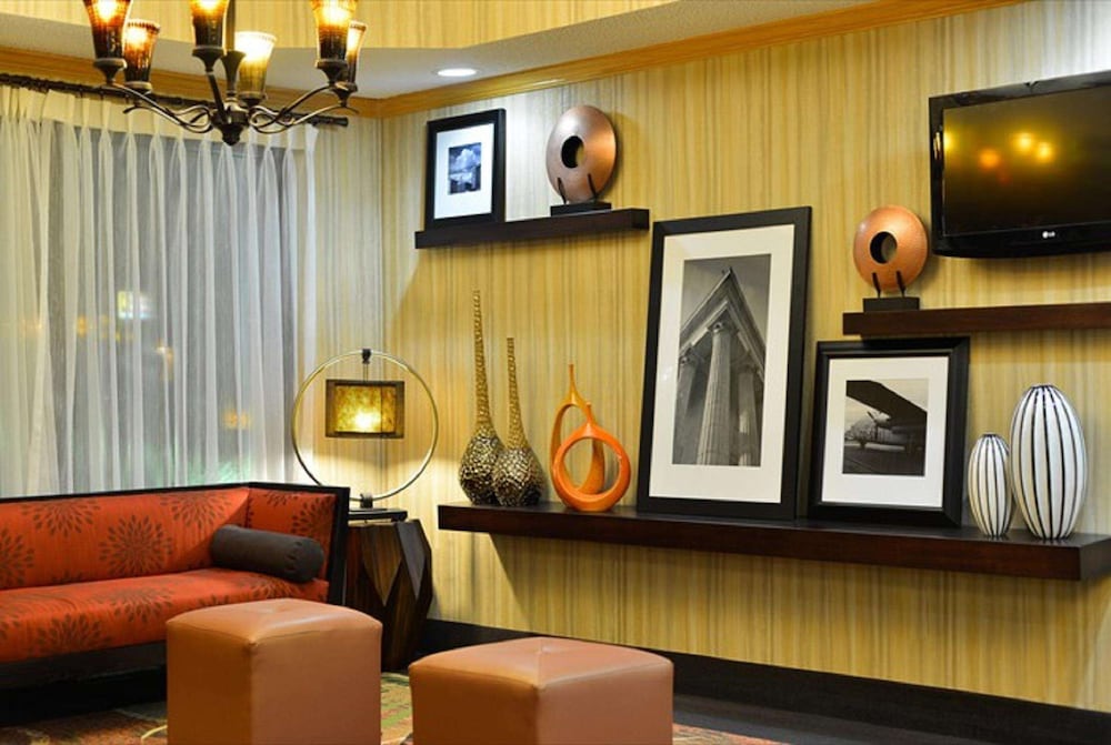 Hampton Inn Sturgis 6/47