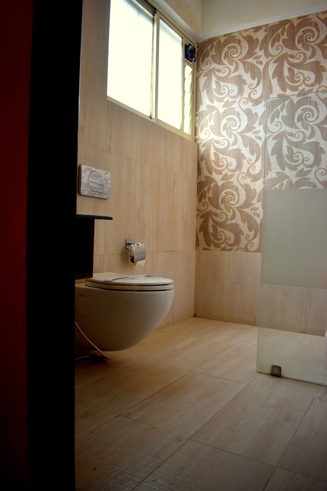 Hotel Metropolis 2/30