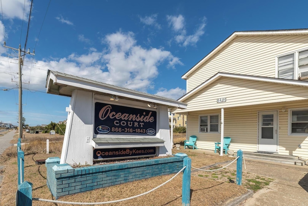 Oceanside Court By Kees Vacations 36/65
