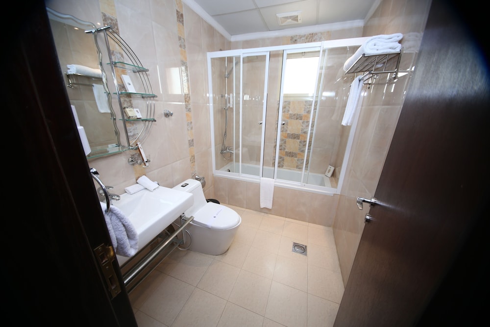 Golden Bujari Kyan Hotel in AL KHOBAR