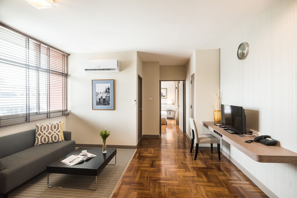 Asoke Residence Sukhumvit by UHG 43/74
