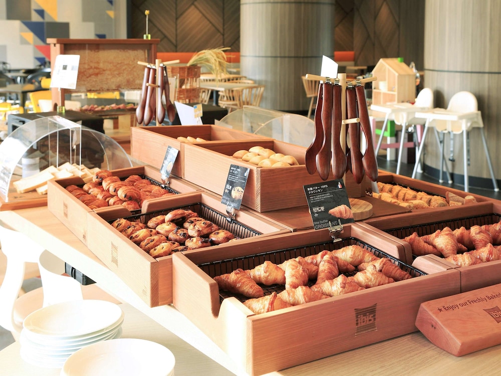 Ibis Styles Tokyo Bay 45/63