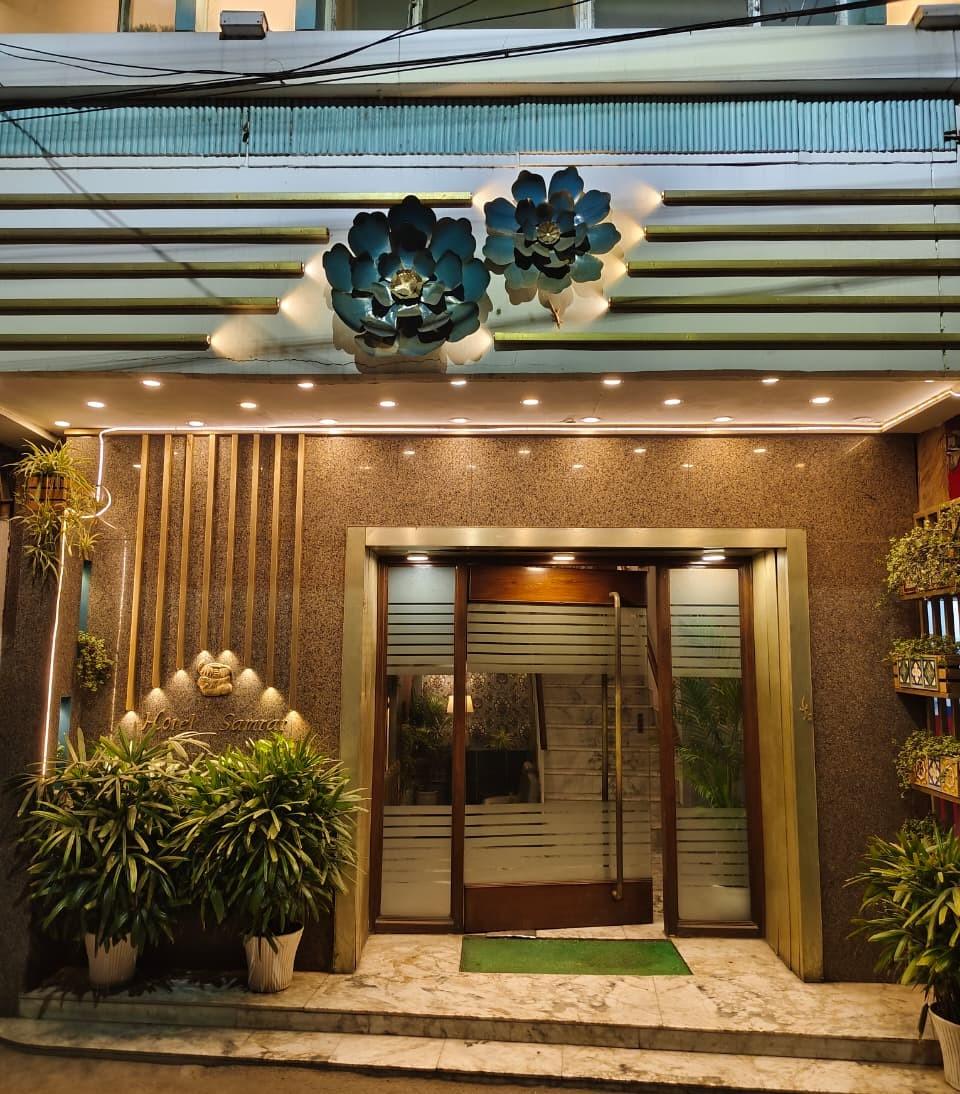 HOTEL SAMRAT 2/19
