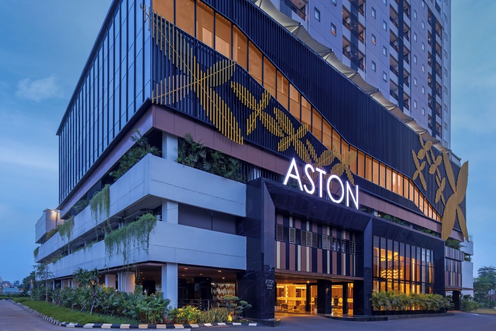 Aston Bintaro Hotel and Conference Center 7/97