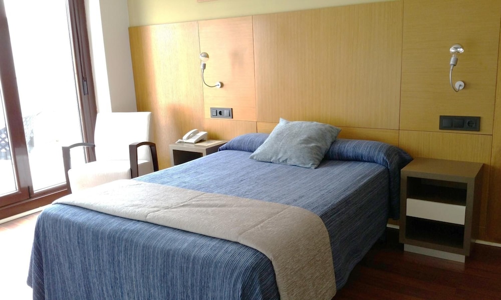 Isla Nova Hotel 16/56
