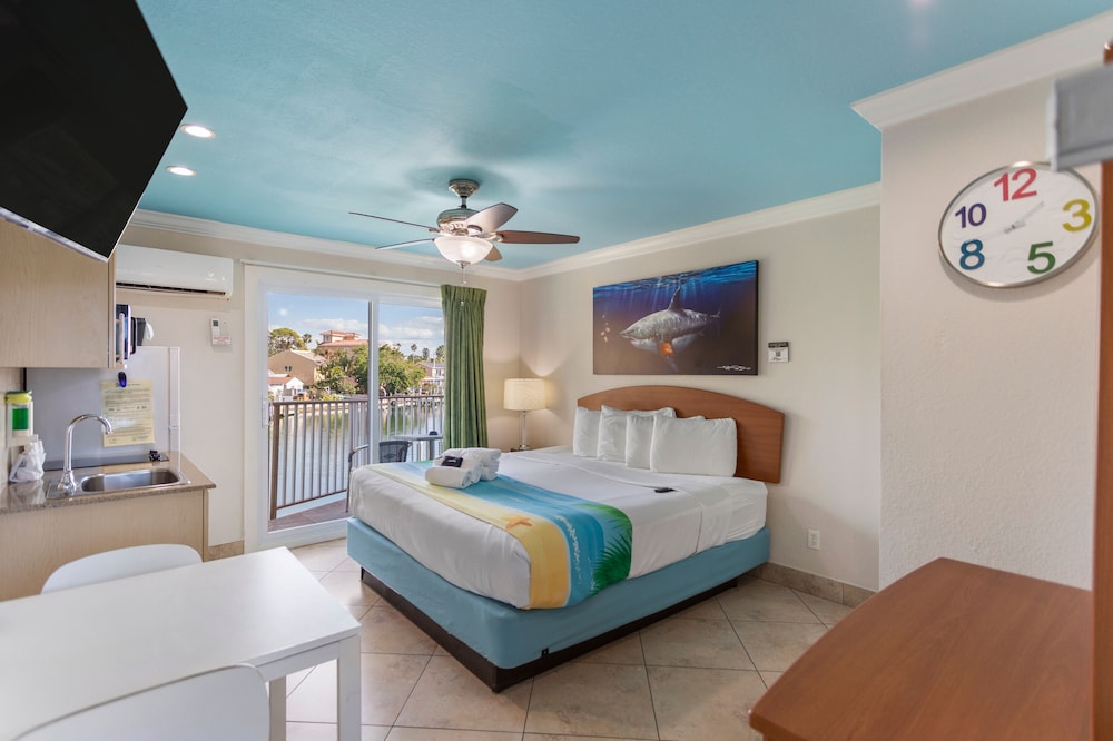 Bayview Plaza Waterfront Resort 22/70