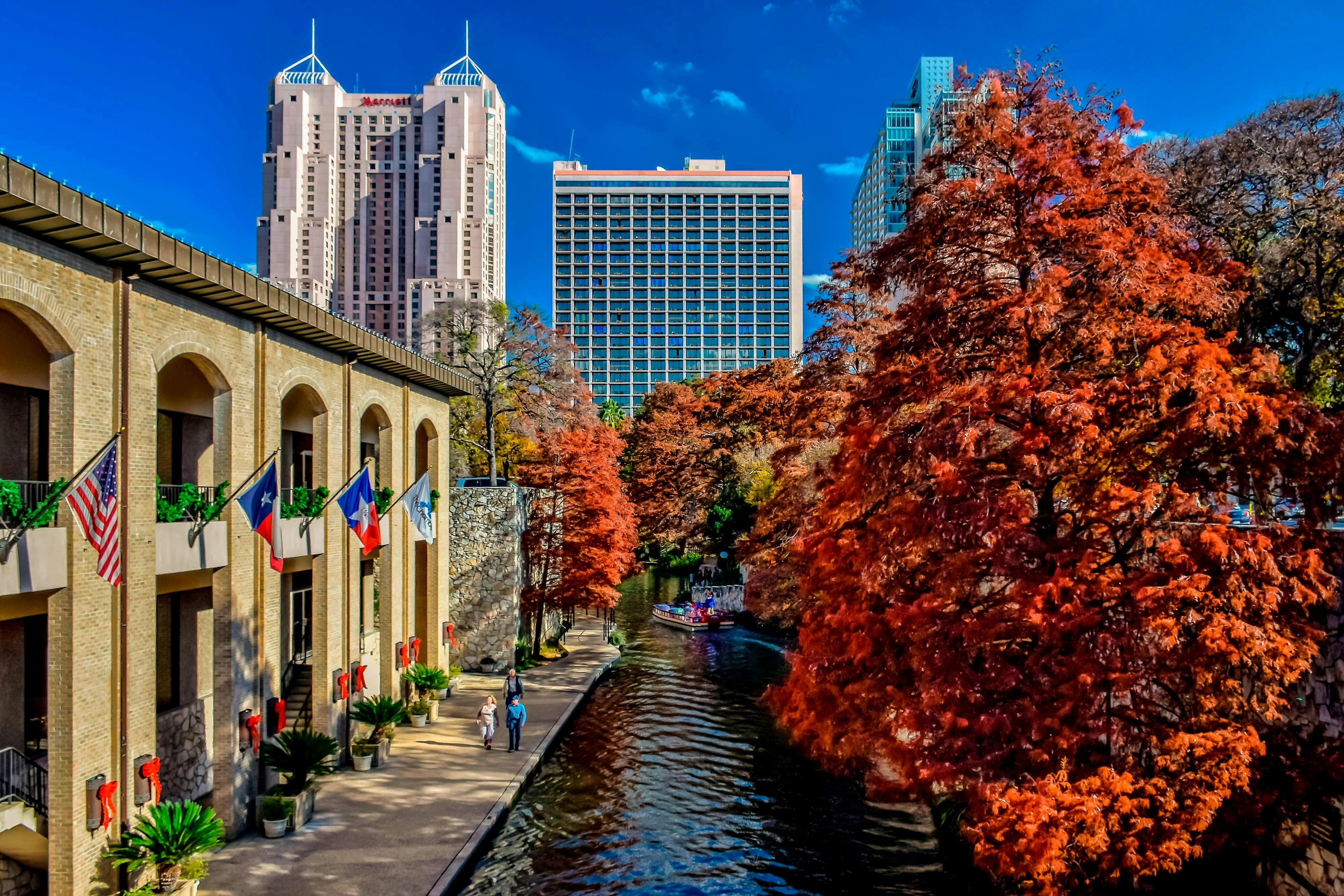 San Antonio Marriott Riverwalk Hotel 46/47