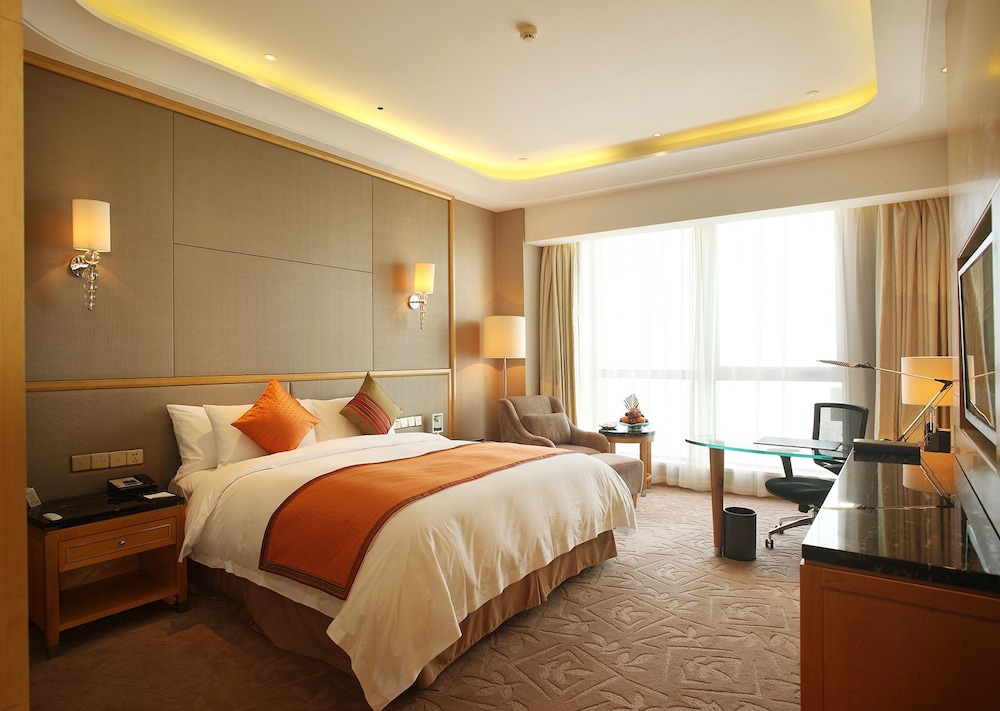 Superior, King Bed