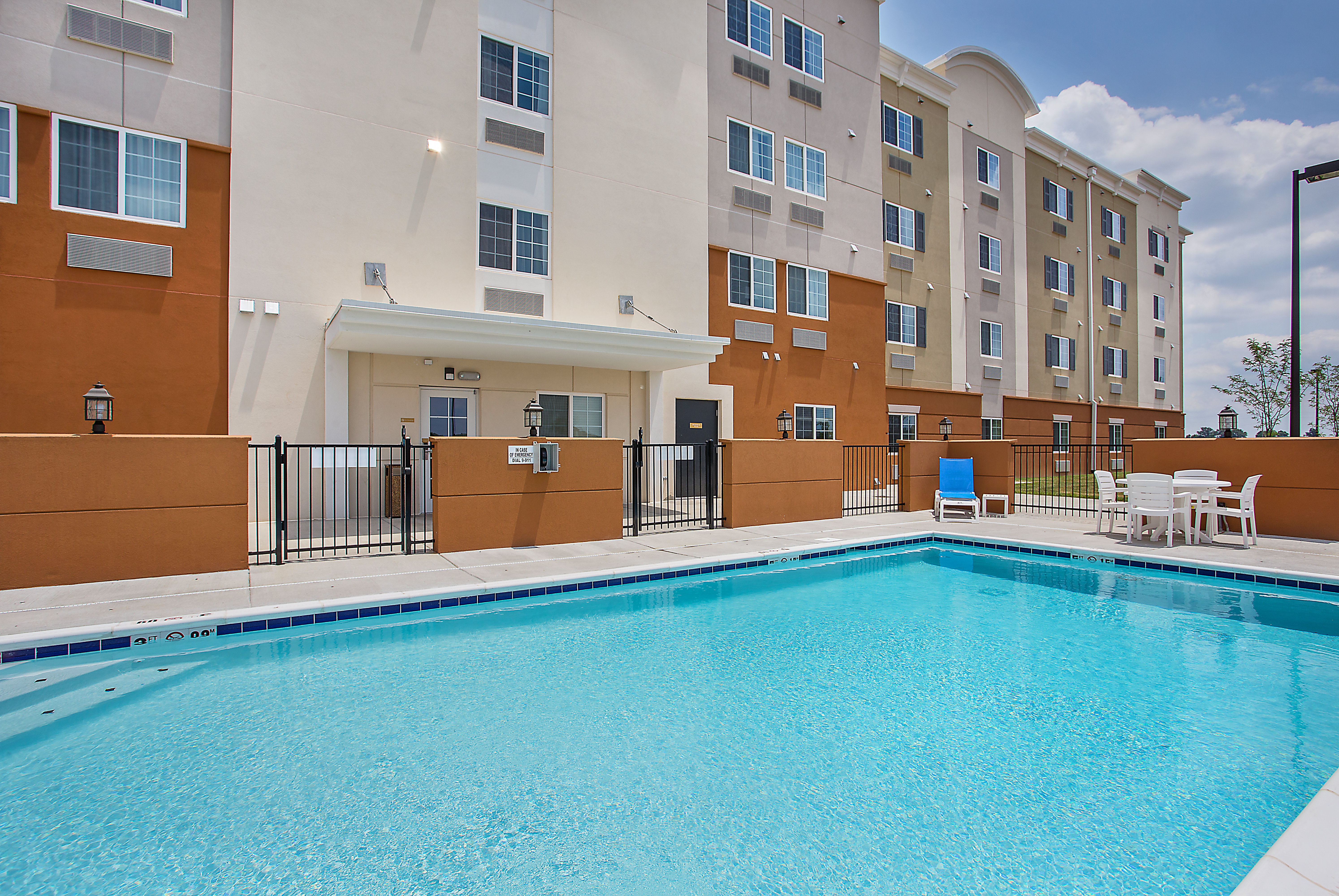 Candlewood Suites Oak Grove - Fort Campbell 7/65
