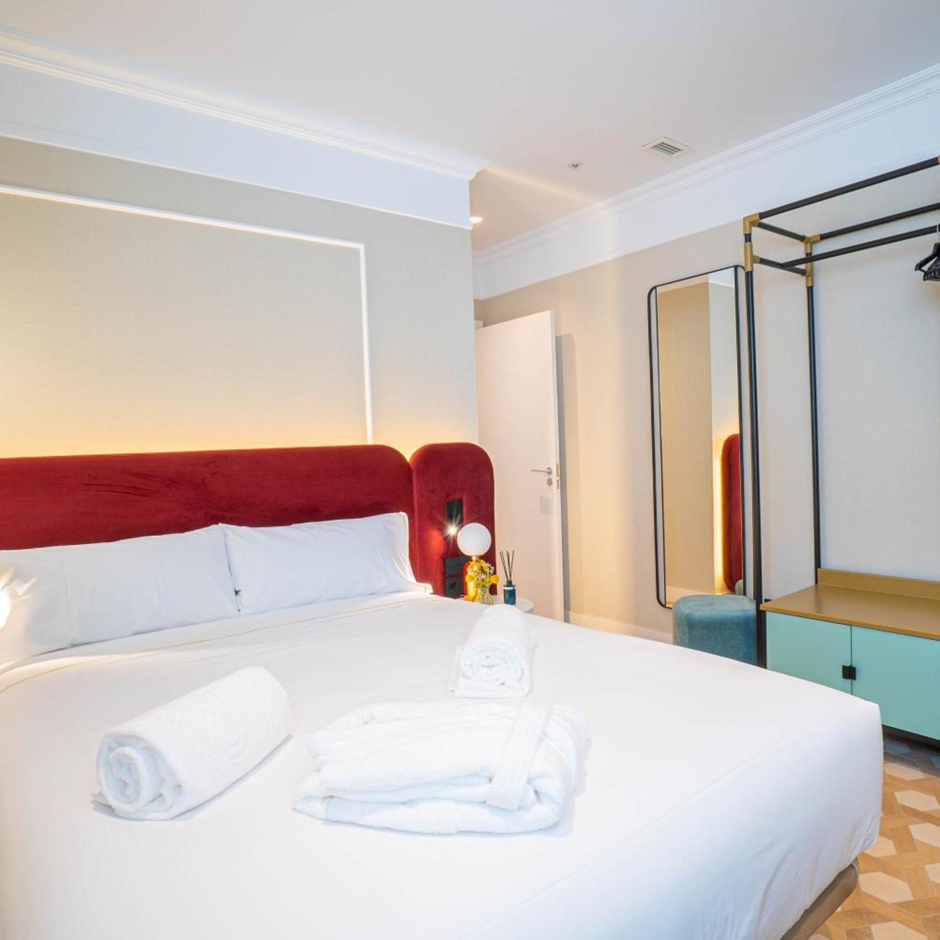 2 Bedrooms, Collection, Suite, King Bed