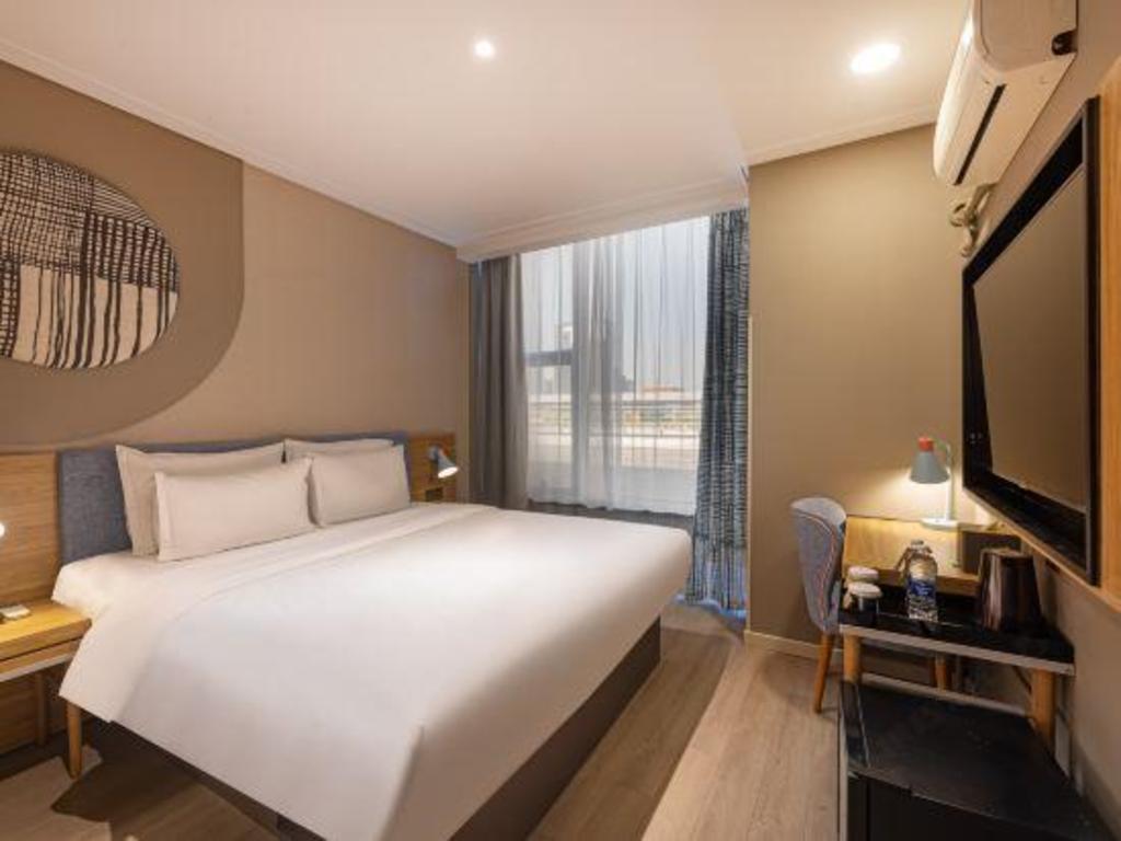 Homeinn Neo (Suzhou Dushu Lake University Zone Moon Bay Metro Station )NEO 13/36