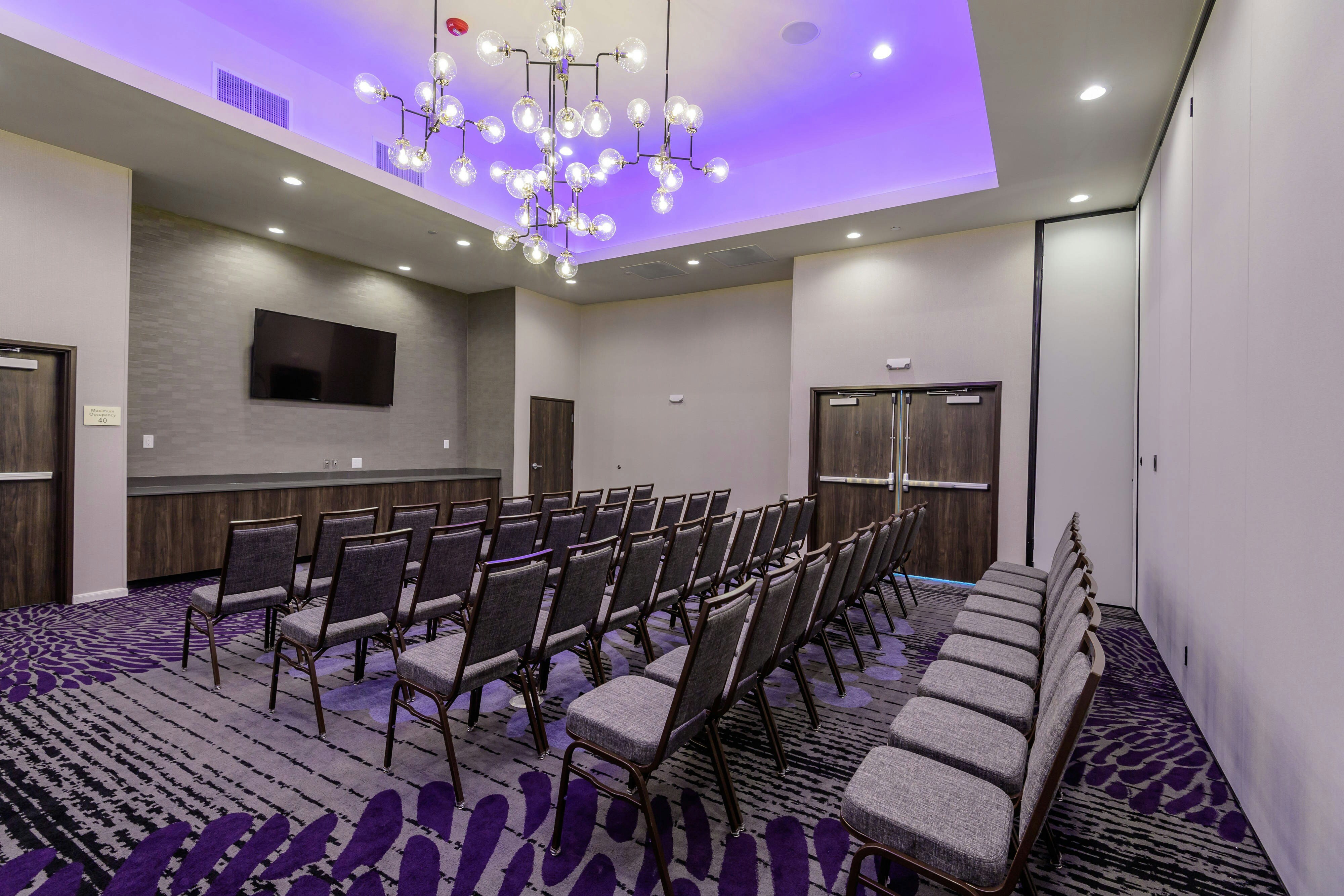 Courtyard By Marriott Lake Jackson 50/58