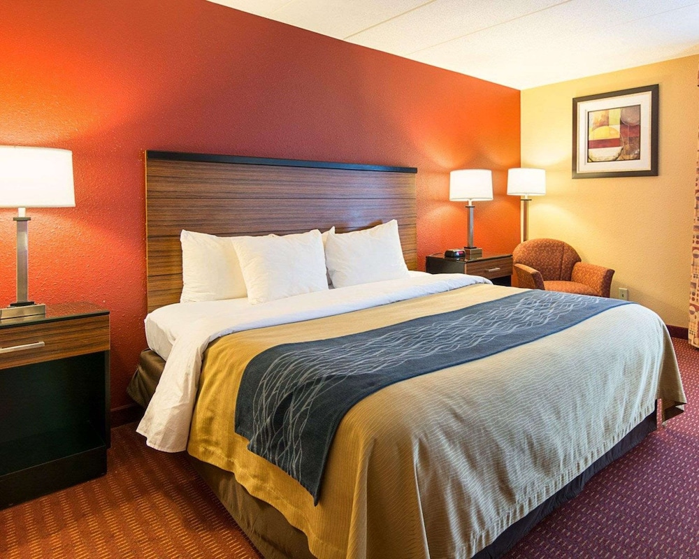 Comfort Inn Oxon Hill - National Harbor 12/31