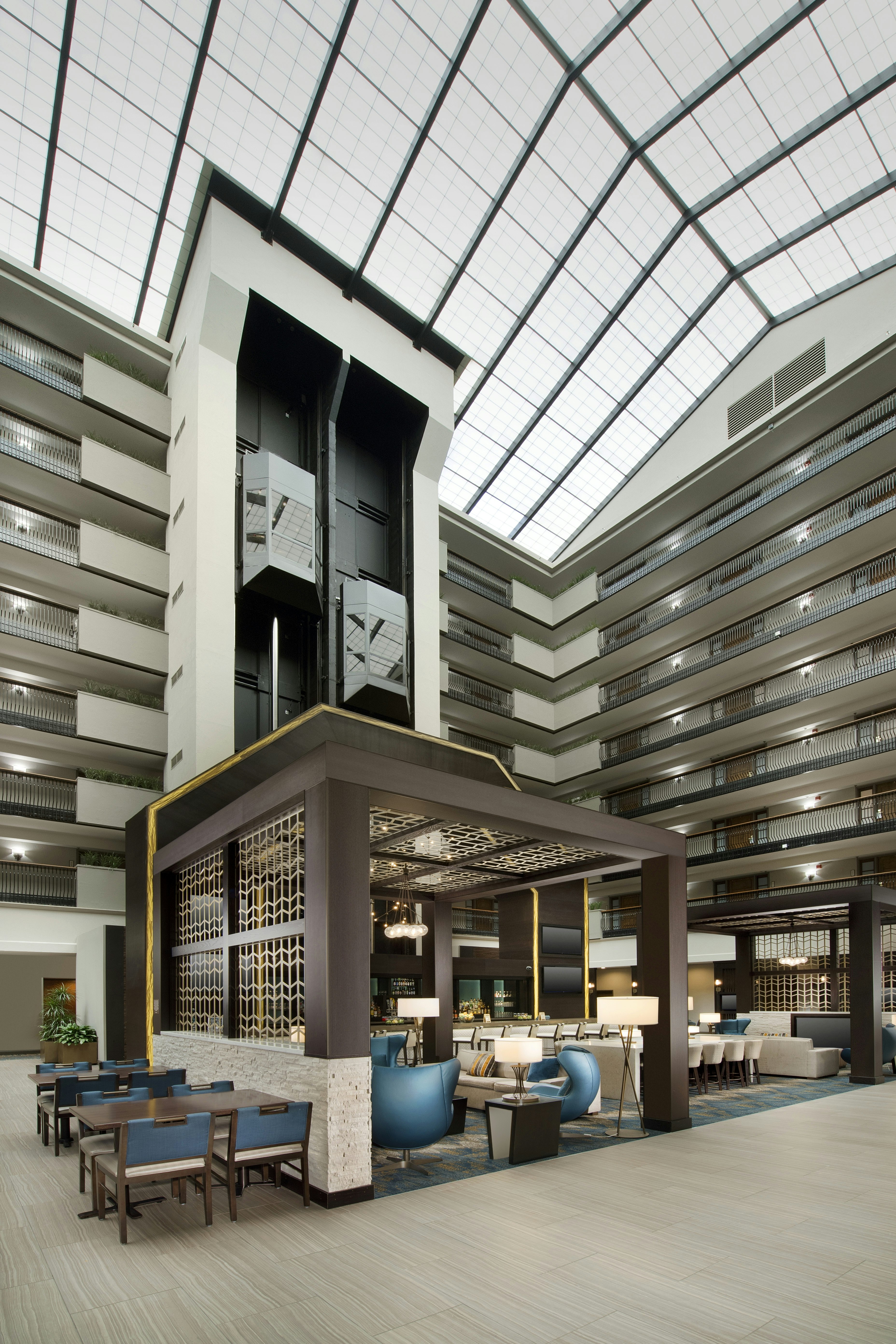 Embassy Suites Columbus 67/68
