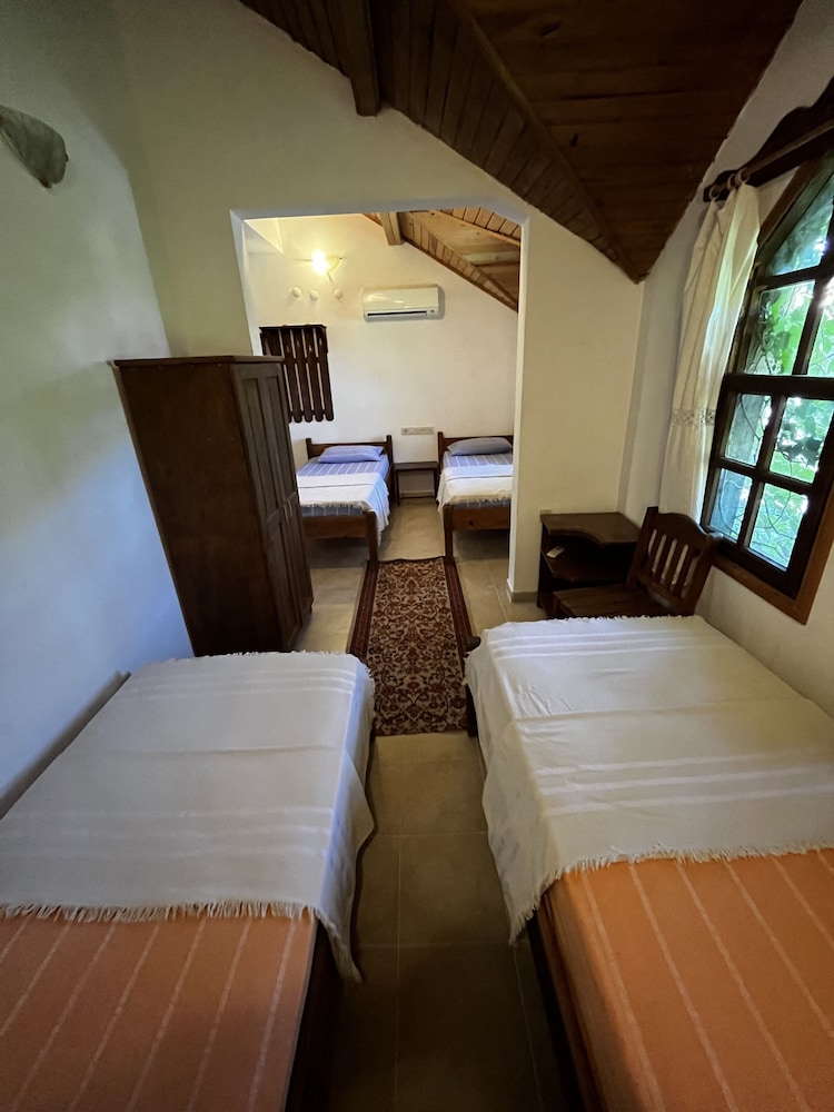 Koyevi Olympos Countryhouse 7/50