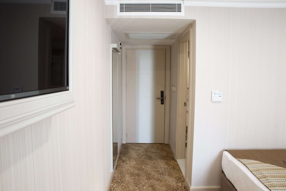 Alpinn Hotel DUE 20/31