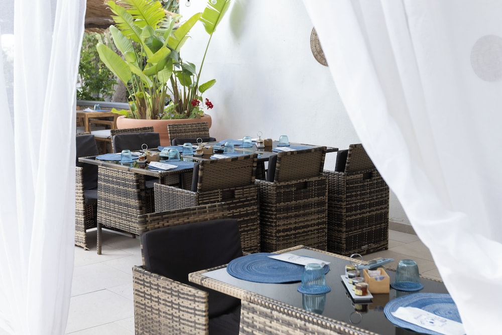 Hotel Villa Bina 53/66