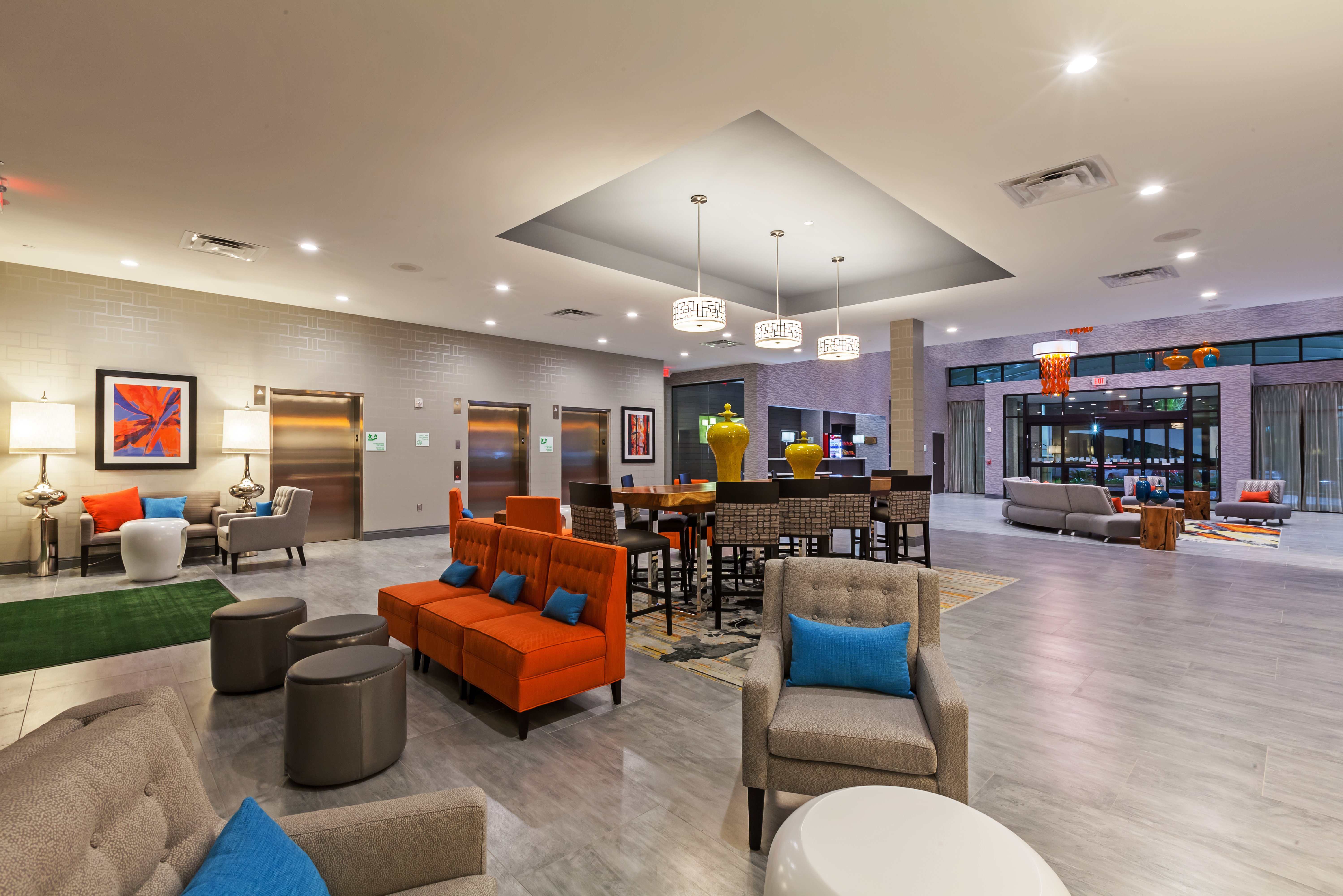 HOLIDAY INN HOUSTON NE - BUSH AIRPORT AREA 36/64
