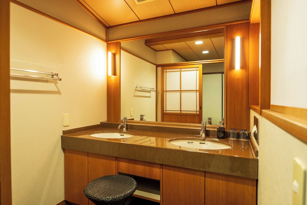 Japanese, Futon Bed, Twin Beds, River View, Outdoor Bath