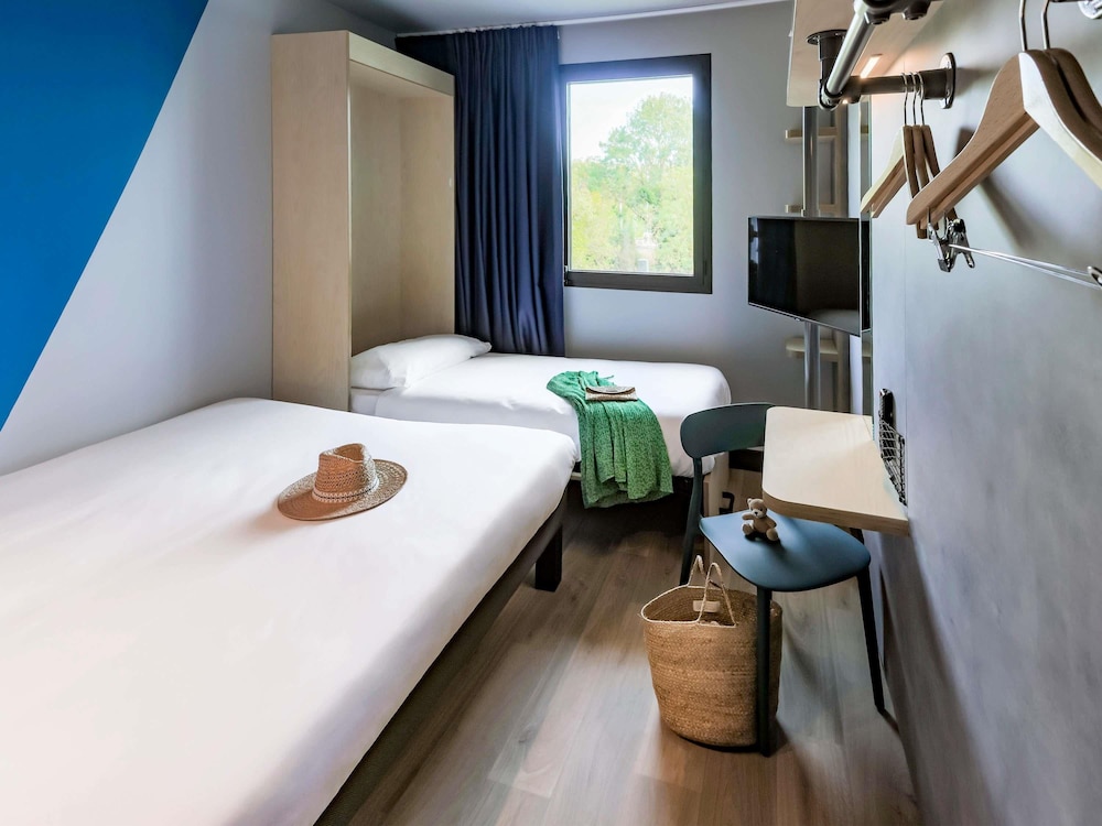 Ibis Budget La Rochelle Centre 10/50