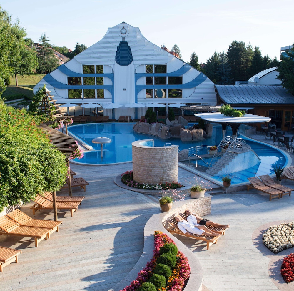 Hotel Carbona Thermal Spa 6/72