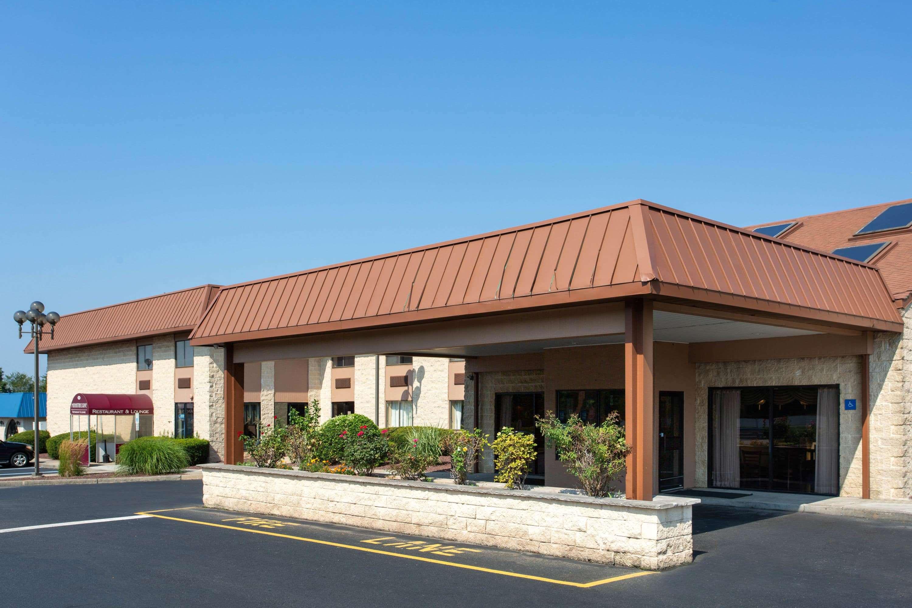 Days Inn by Wyndham Hillsborough 4/40