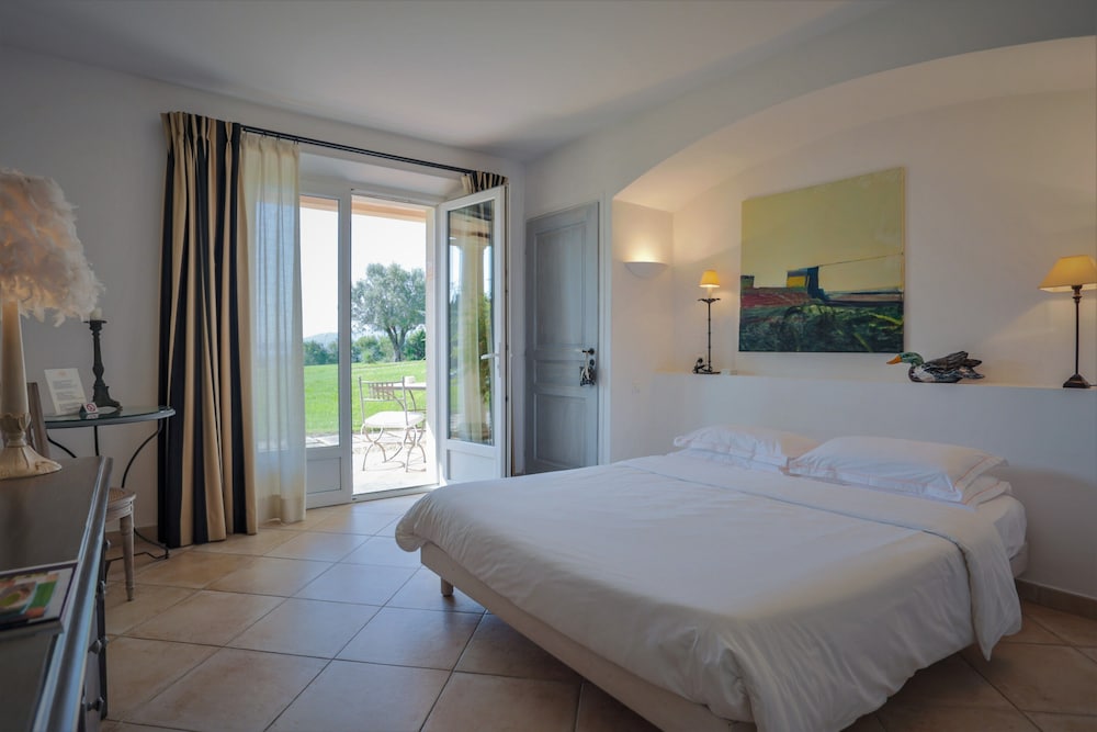 Hotel Villa Les Rosiers 2/33