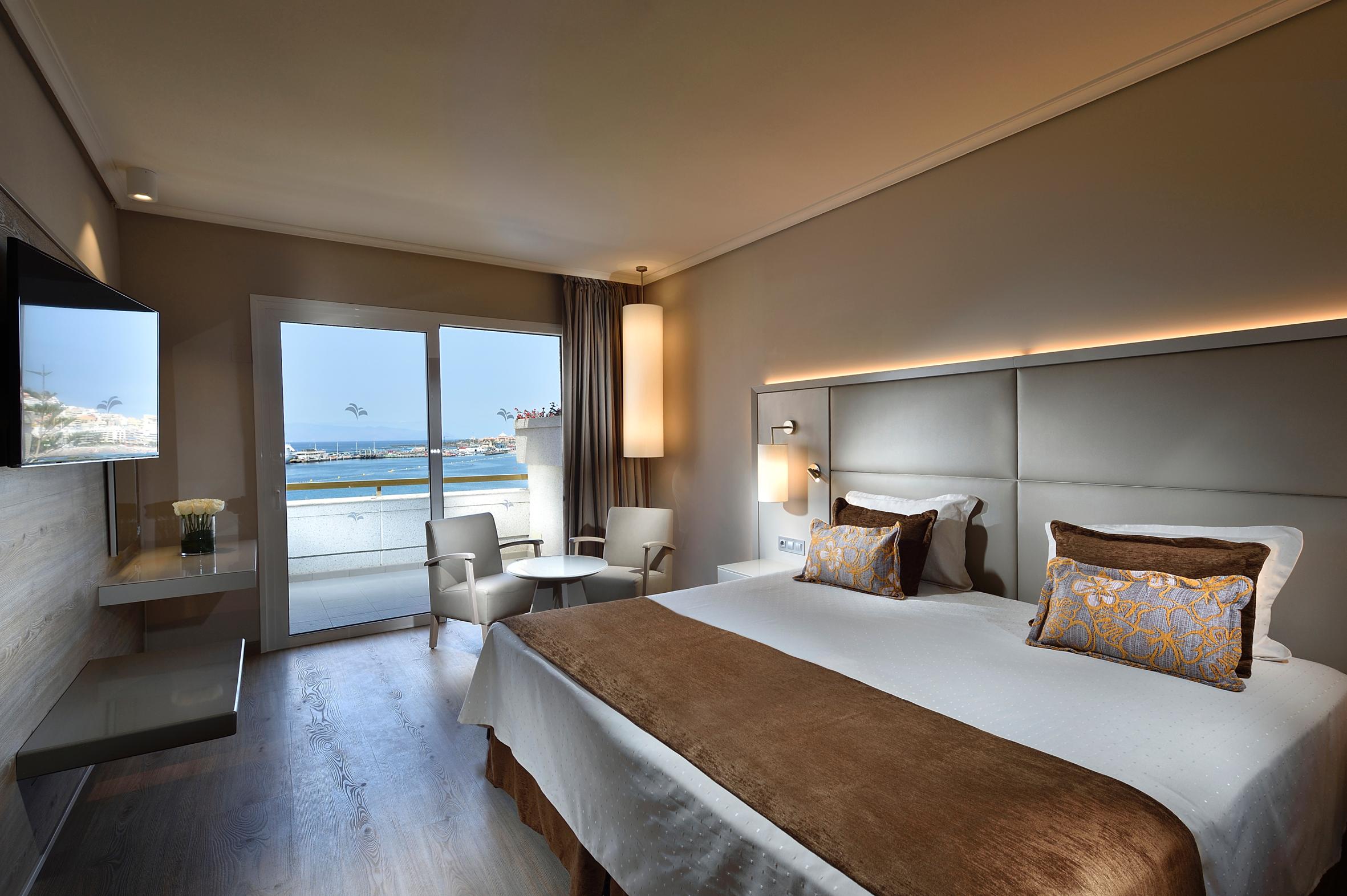 Room, Double Bed, Pool or Sea View