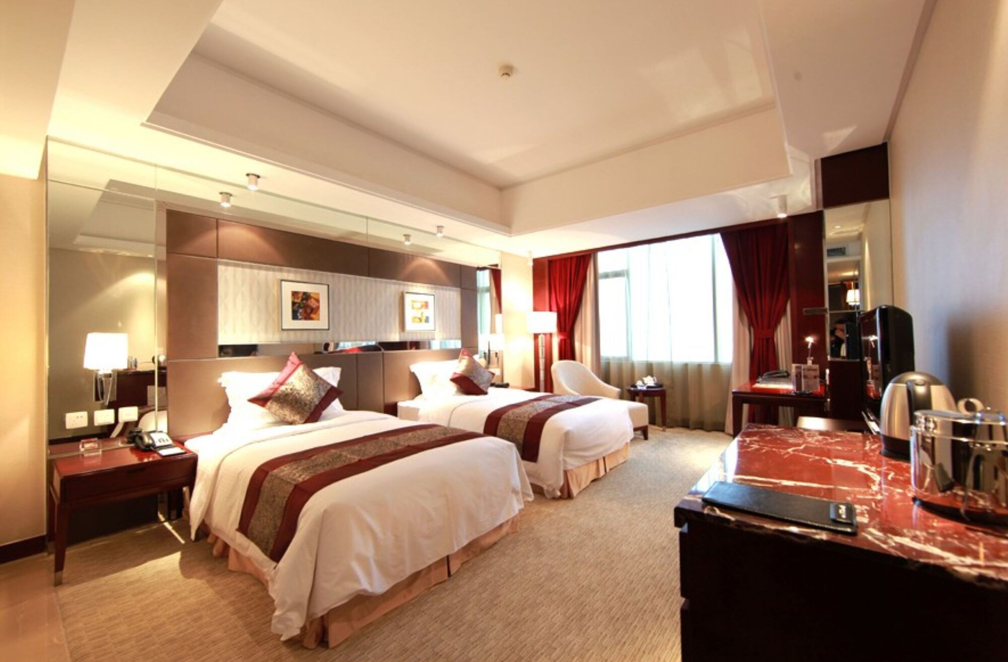 BUSINESS, TWIN BEDS