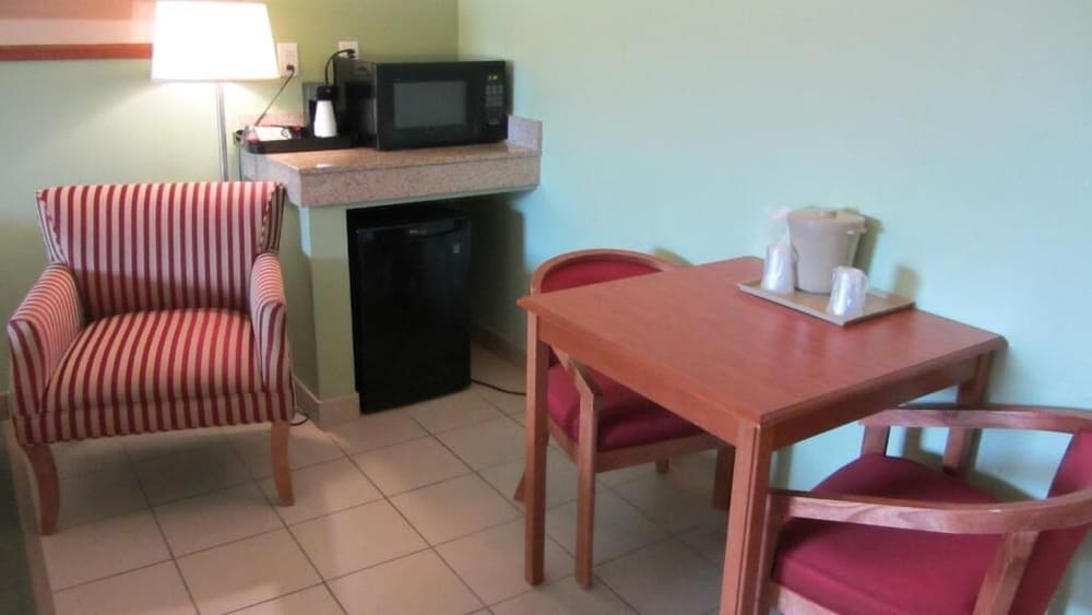 Inn at The Waterpark 43/64