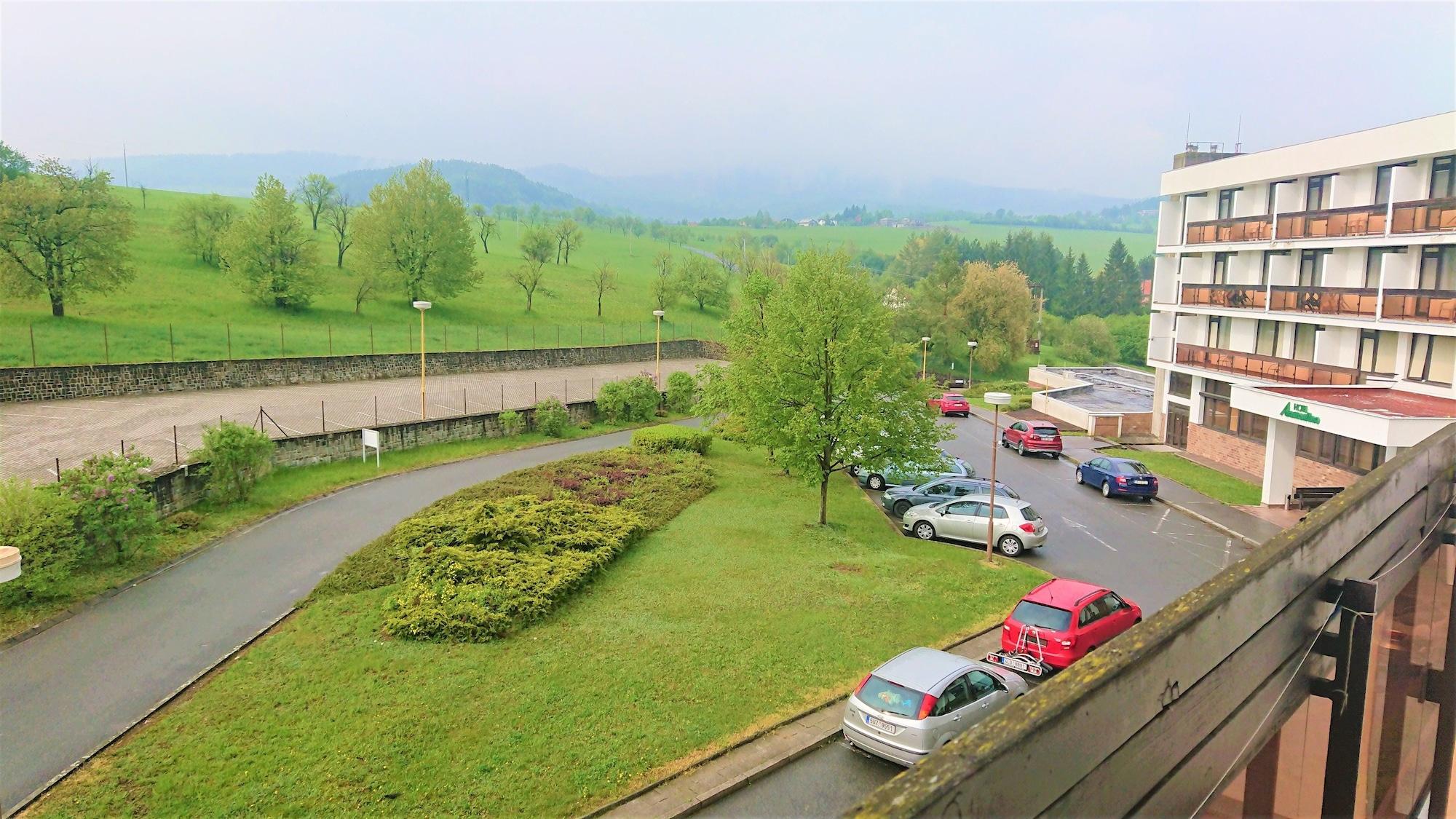 Adamantino Hotel 2/28