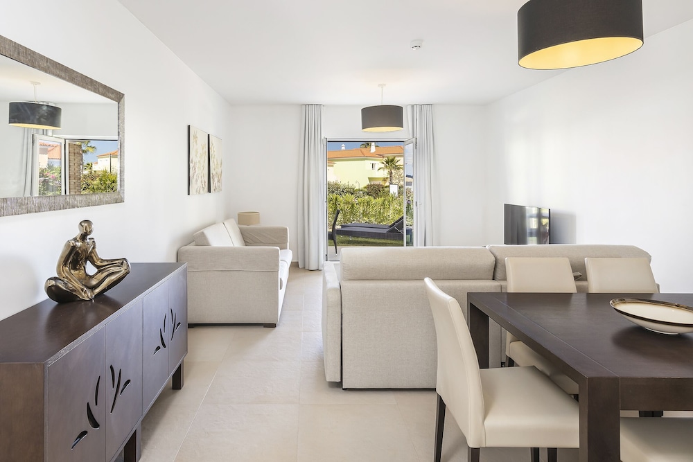 Eden Villas and Apartments 42/66