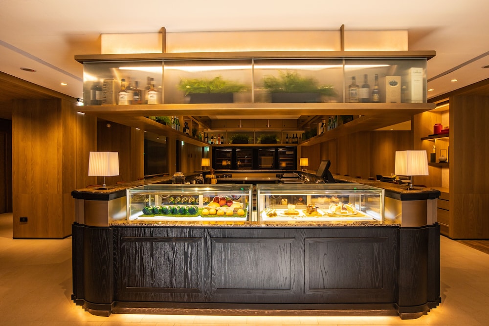 Mega Hotel Chiayi (ex. Hotel Discover) 11/63