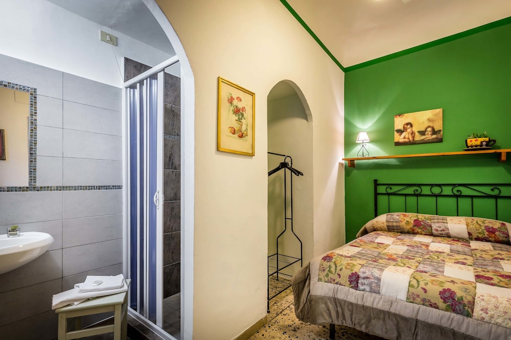 Hotel Ferretti 8/58