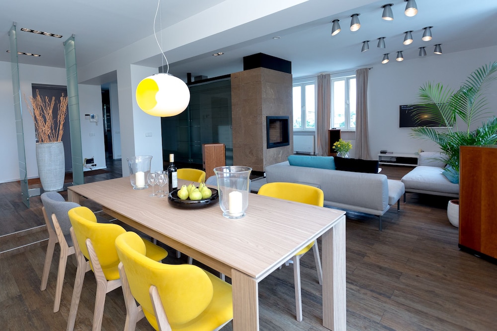 Vilnius Apartments & Suites Gedimino Ave 22/34