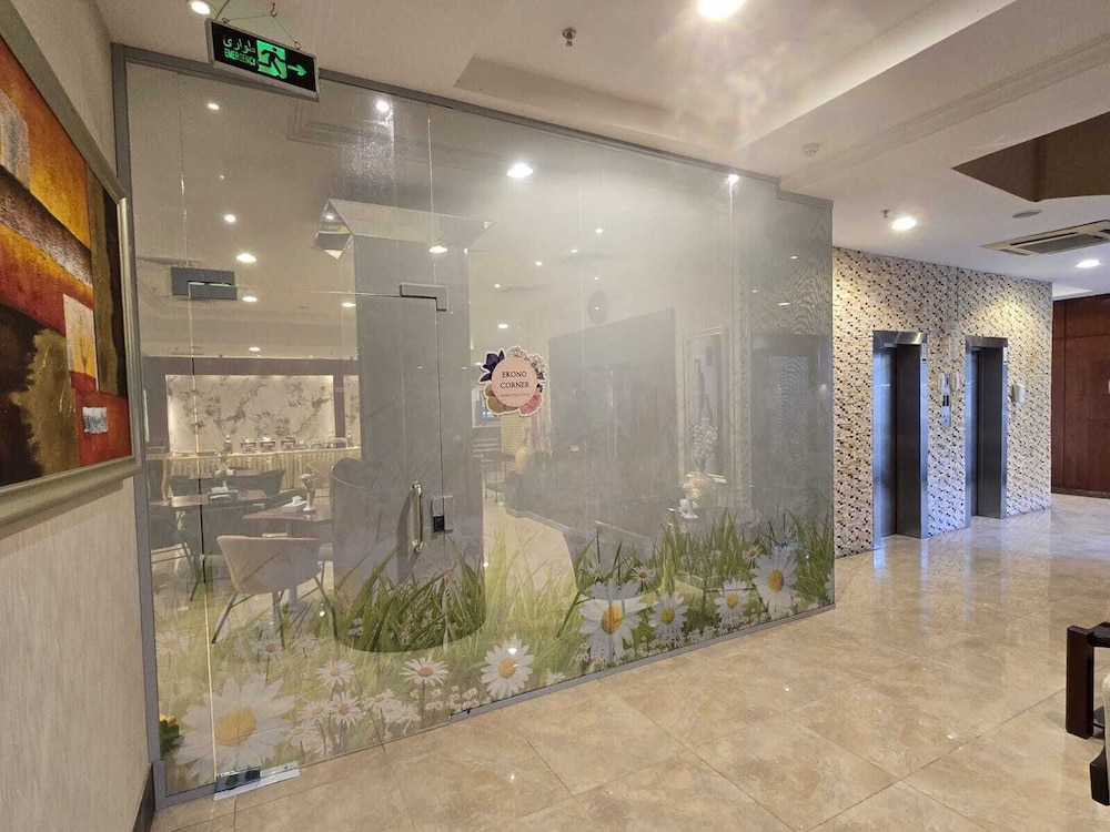 فندق ايكونو باي ليفا مطار جدة(Ekono Hotel (Ex - EKONO by LEVA Jeddah Airport Hotel)) 12/65