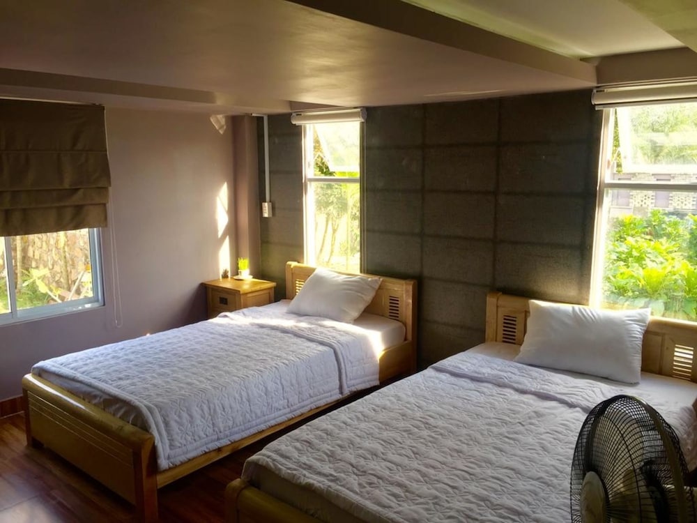 Coco Valley Hotel & Restaurant 17/64