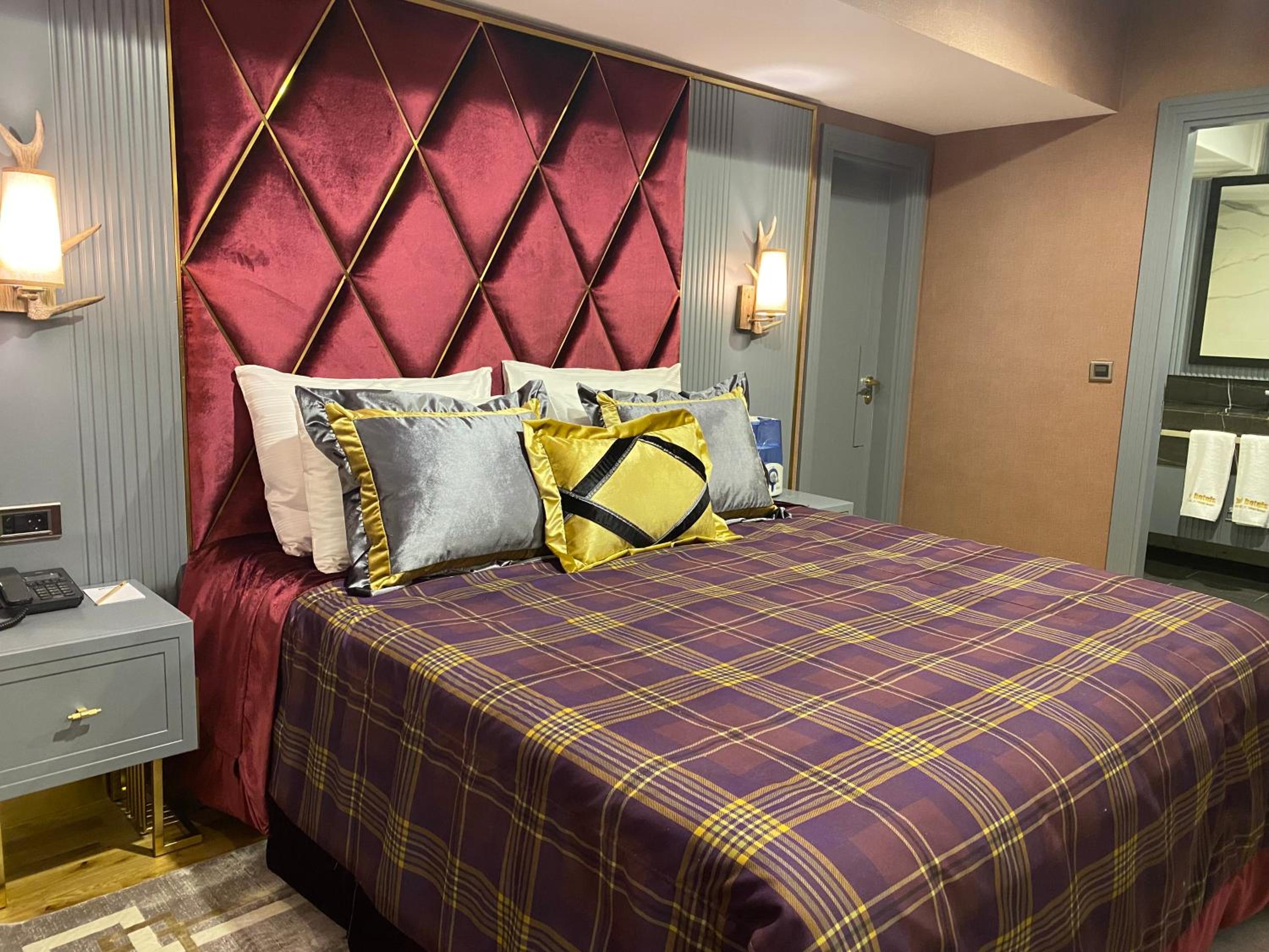 Loft, Suite, Balcony