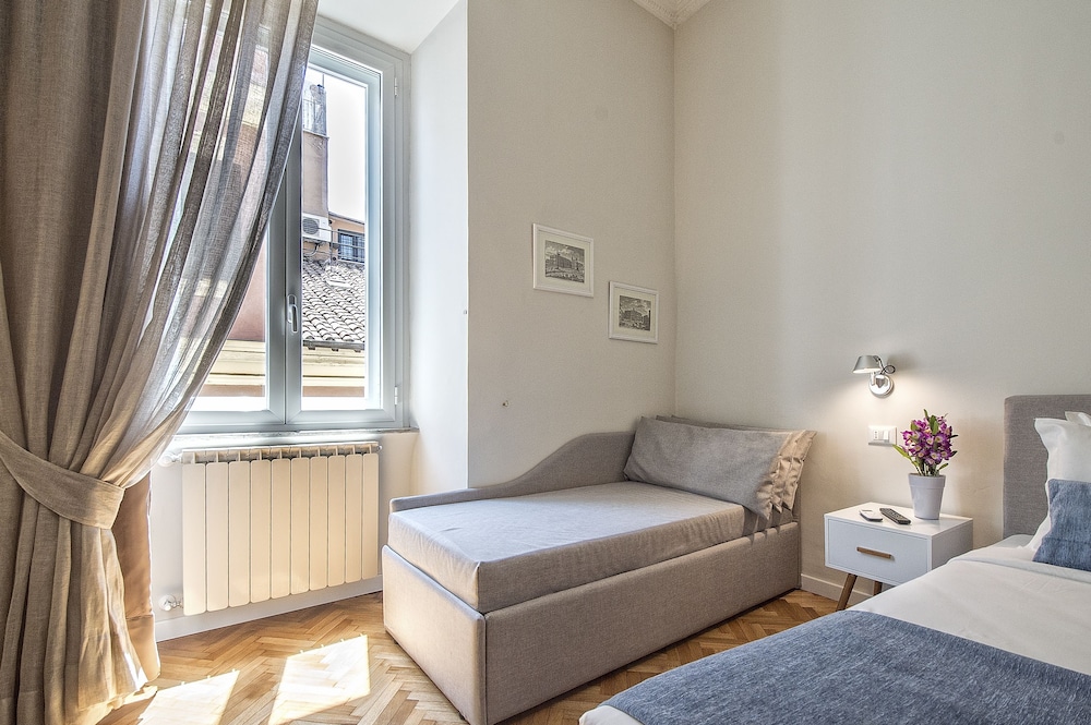 Little Queen Relais 40/48