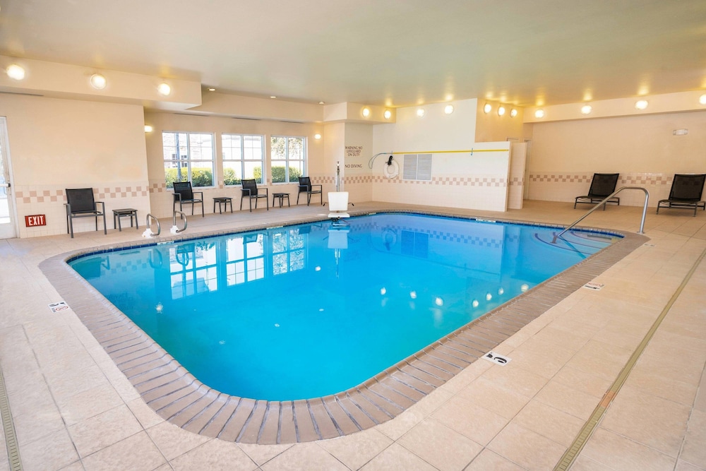 Residence Inn Corona Riverside in CORONA - CA