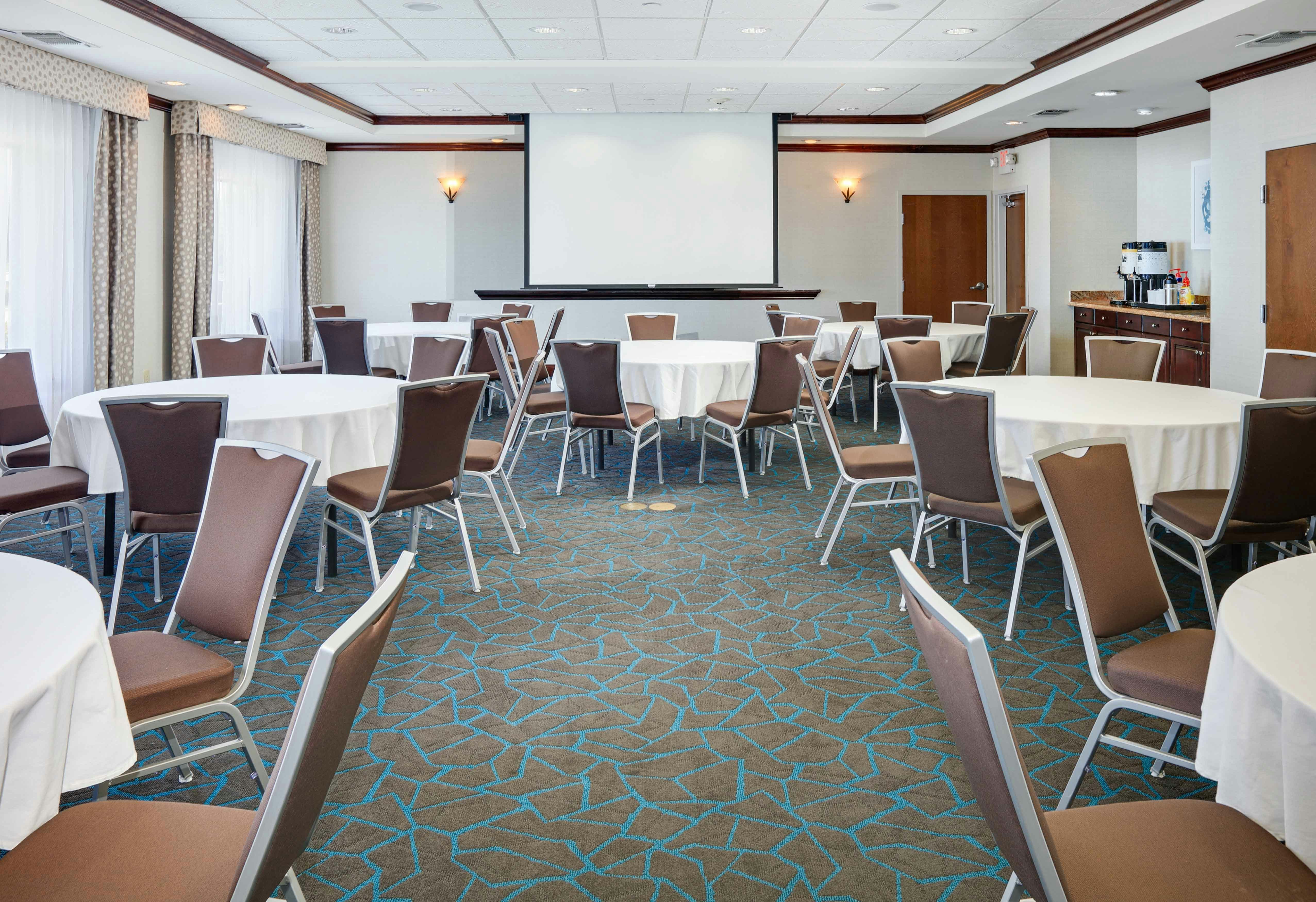 Hampton Inn Suites Dallas Arlington South 41/50