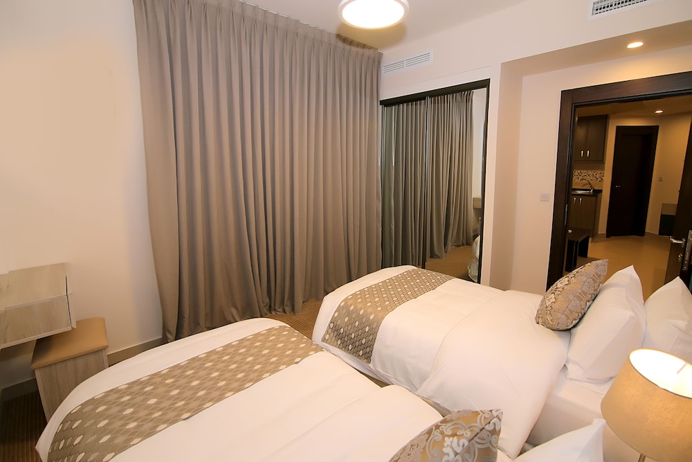 Viola Hotel Suites 15/35